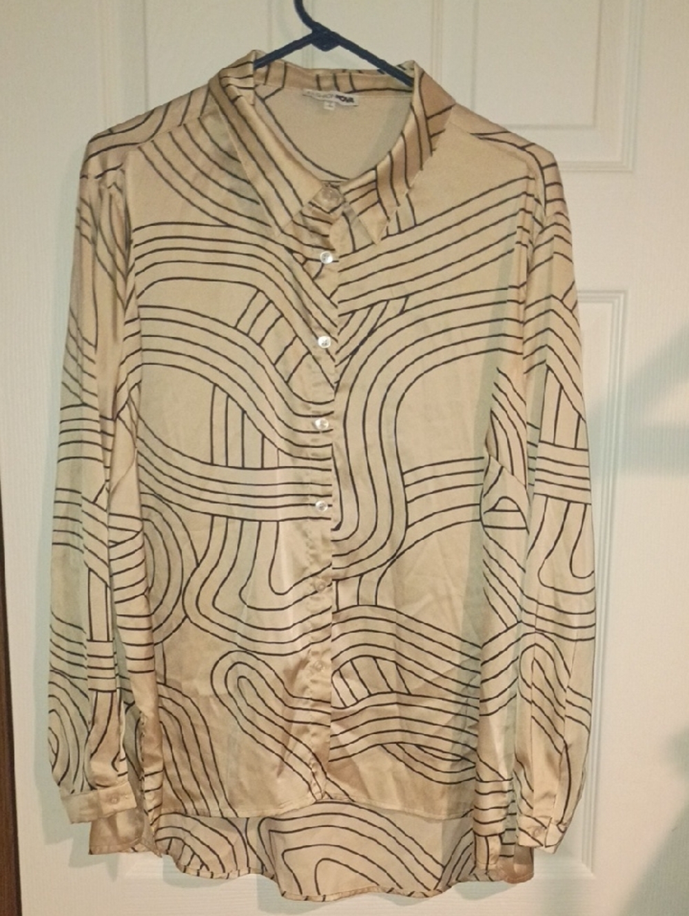 Fashion Nova Cream Button-Front Abstract Stripe Blouse